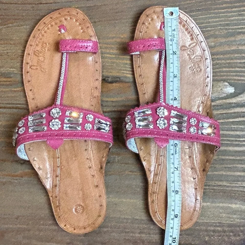 Pink Leather Indian Sandals with Swarovski Crystals - Picture 4 of 6